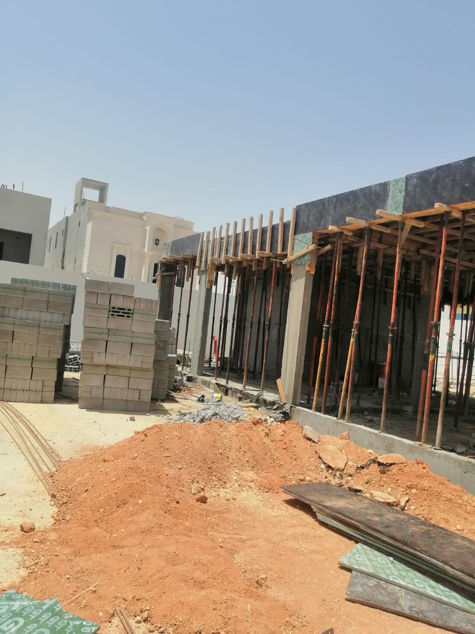 شركة بناء بالرياض شركة بن غازي لبناء المنازل والفلل  مقاول تسليم مفتاح وترميم · مقاولات عظم وملاحق بأسعار مناسبة · مقاول بناء وترميم بالرياض · بن غازي لبناء المنازل والفلل - مقاول تسليم مفتاح بأعلى معايير الجودة والتميز. نقدم خدمات بناء وترميم متكاملة بأسعار تنافسية. ثقوا بخبرتنا لتحقيق أحلامكم العمرانية. تسلبم مفتتاح خبره 37 سنه · مقاول ملاحق ترميم · مقاول بناء ملاحق ترميم  بجودة عالية واقل الاسعار